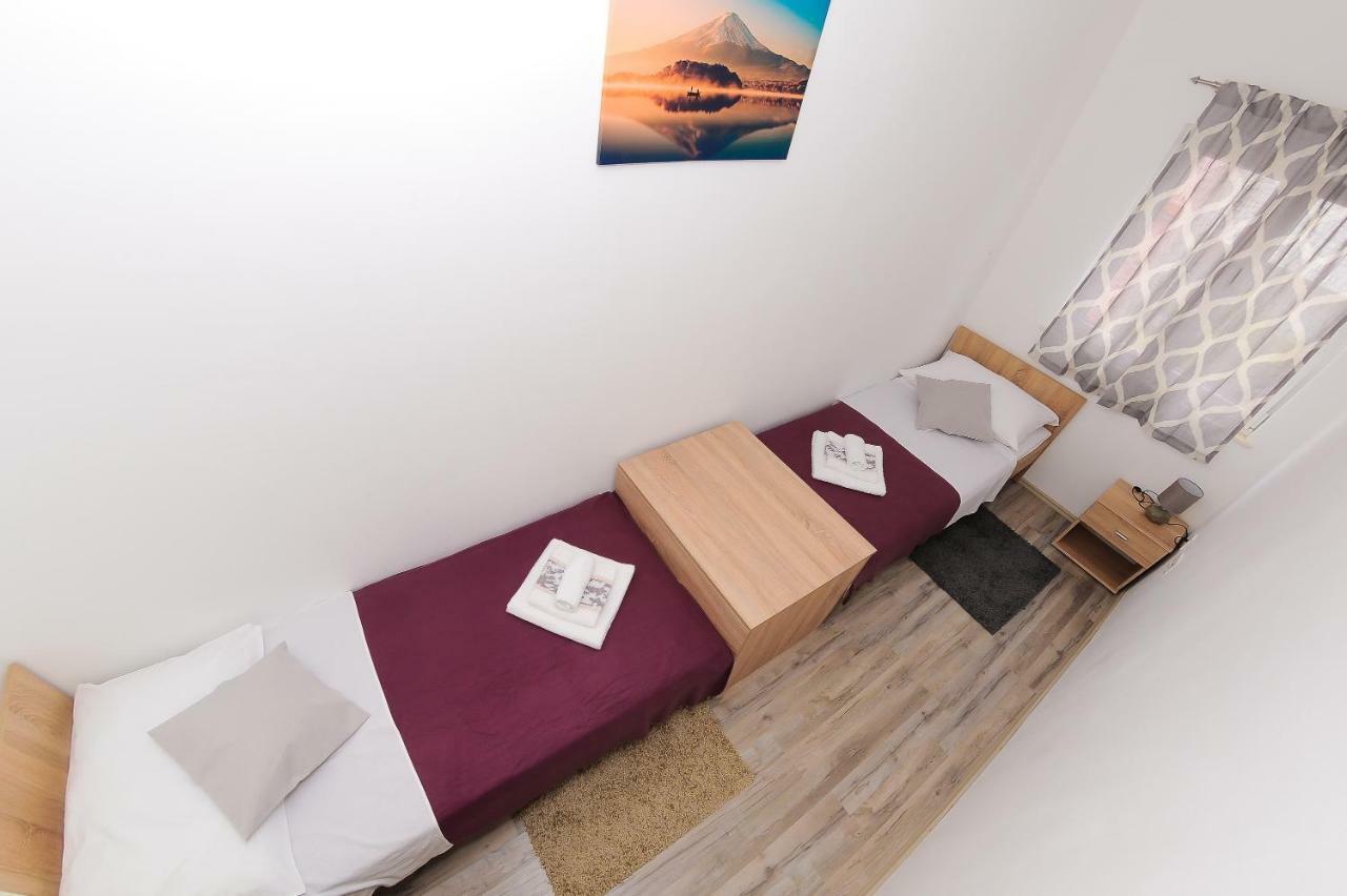 Kaštela Apartment Petar מראה חיצוני תמונה