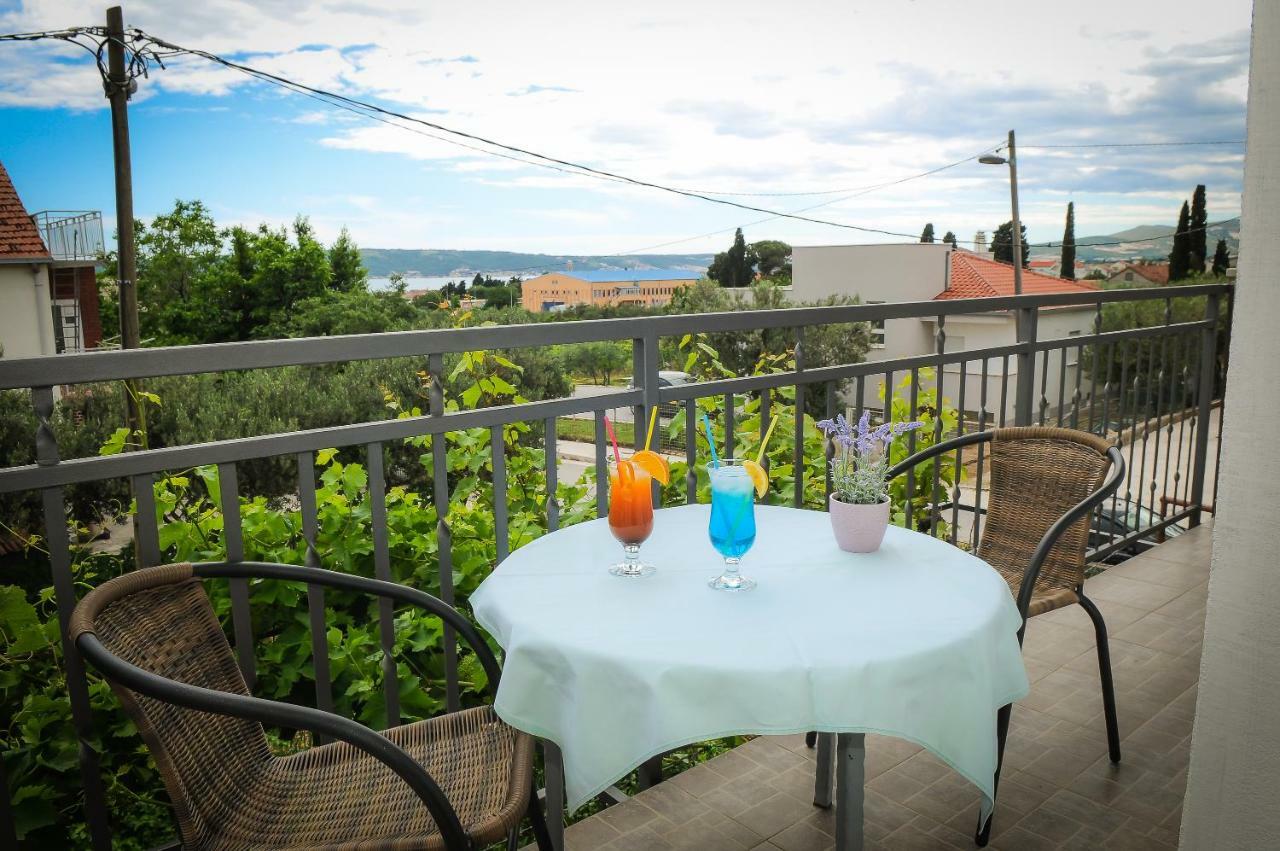 Kaštela Apartment Petar מראה חיצוני תמונה