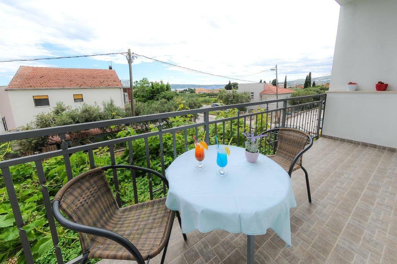 Kaštela Apartment Petar מראה חיצוני תמונה