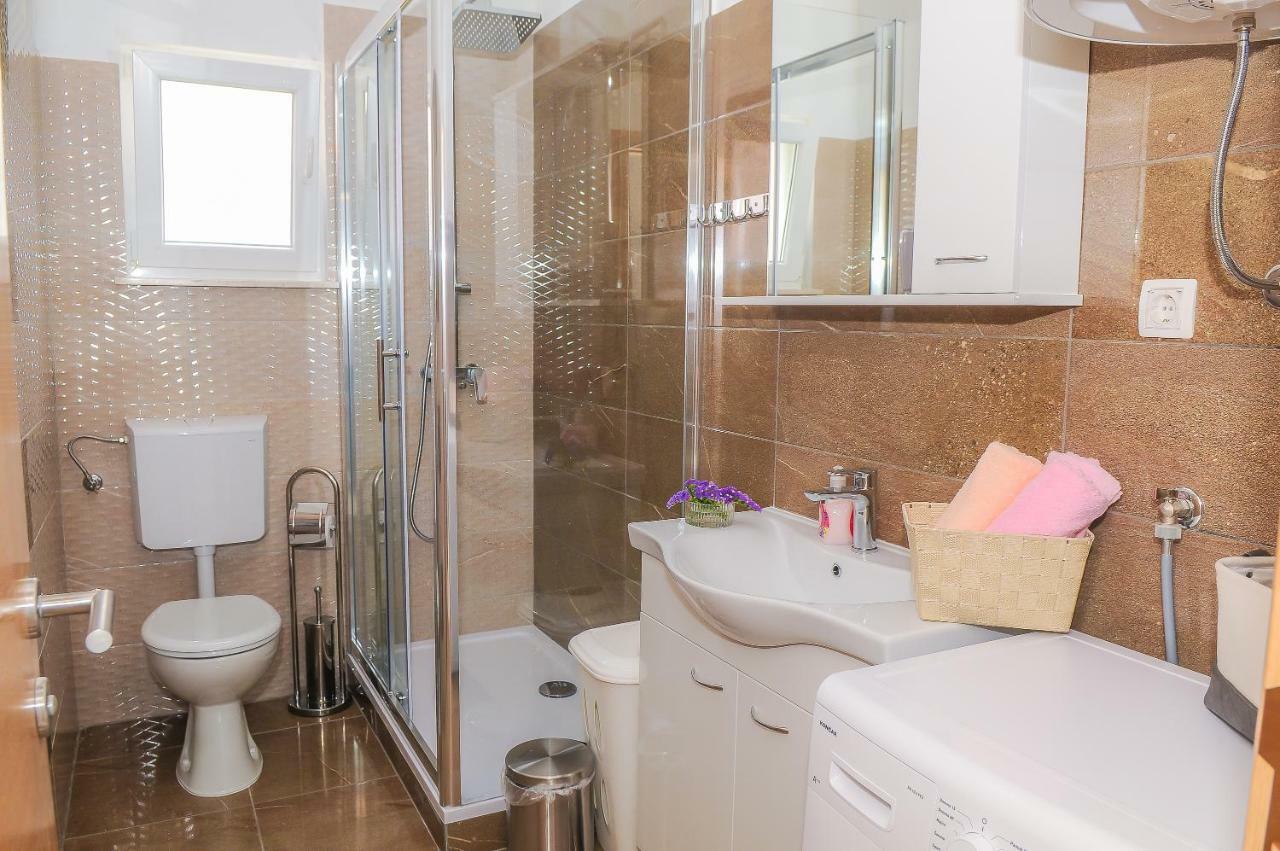 Kaštela Apartment Petar מראה חיצוני תמונה